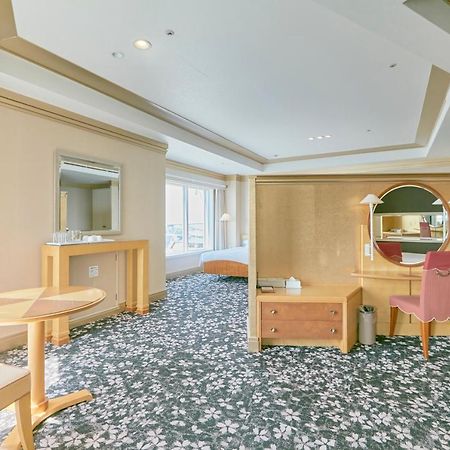 Hotel Seagull Tenpozan Osaka Bagian luar foto